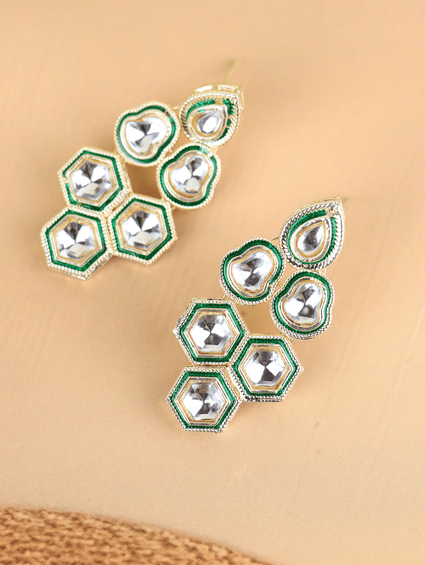 MIDAM™ Silver-Toned Kundan Jewellery Set