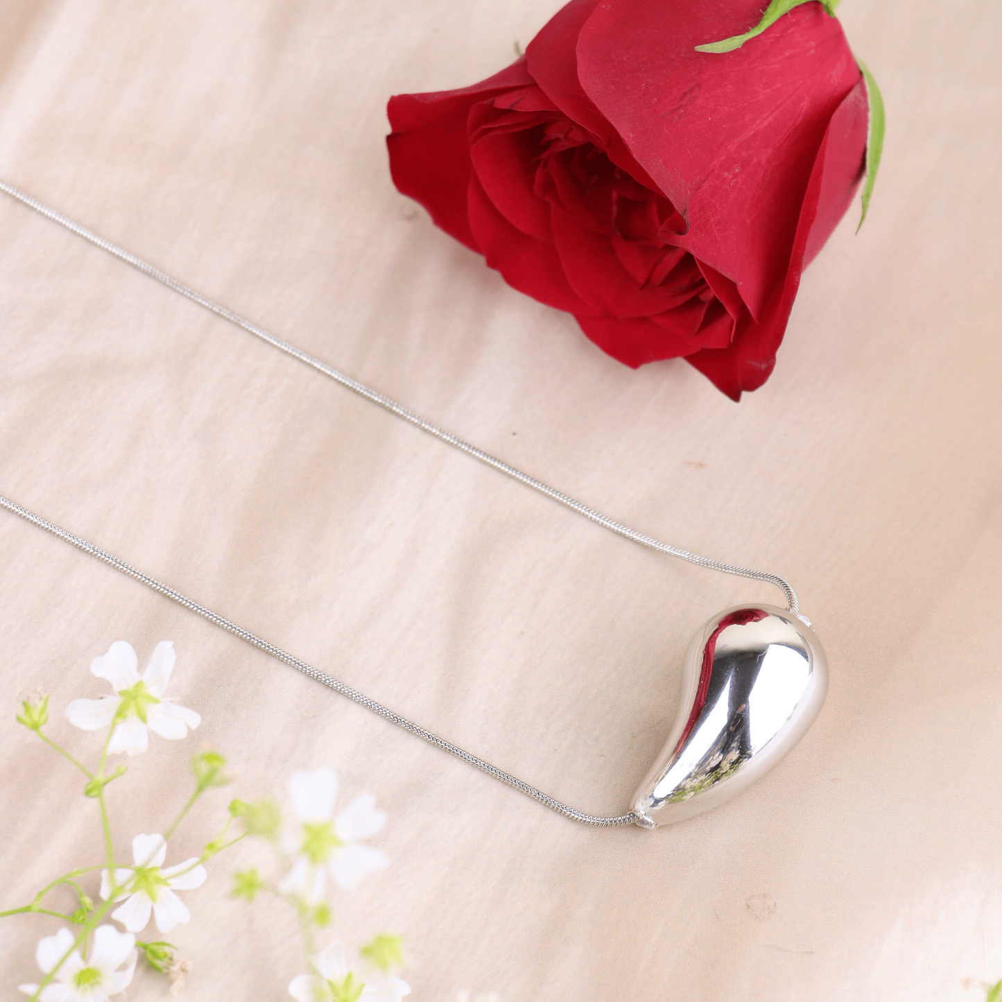 MIDAM™ Silver-Plated Anti-Tarnish Drop-Shaped Pendant & Earrings Set