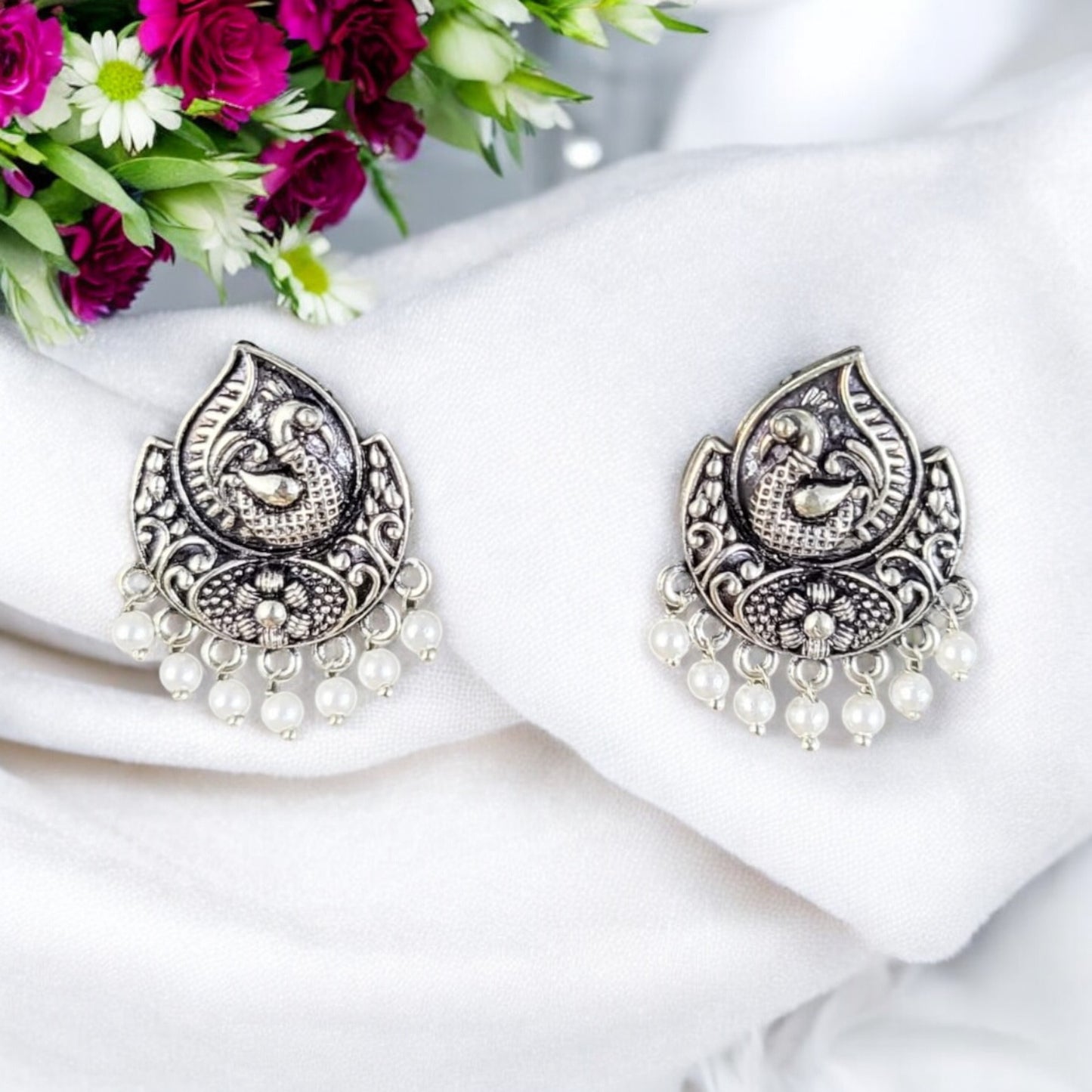 MIDAM™ German Oxidized Silver White Beaded Bird Stud Earrings