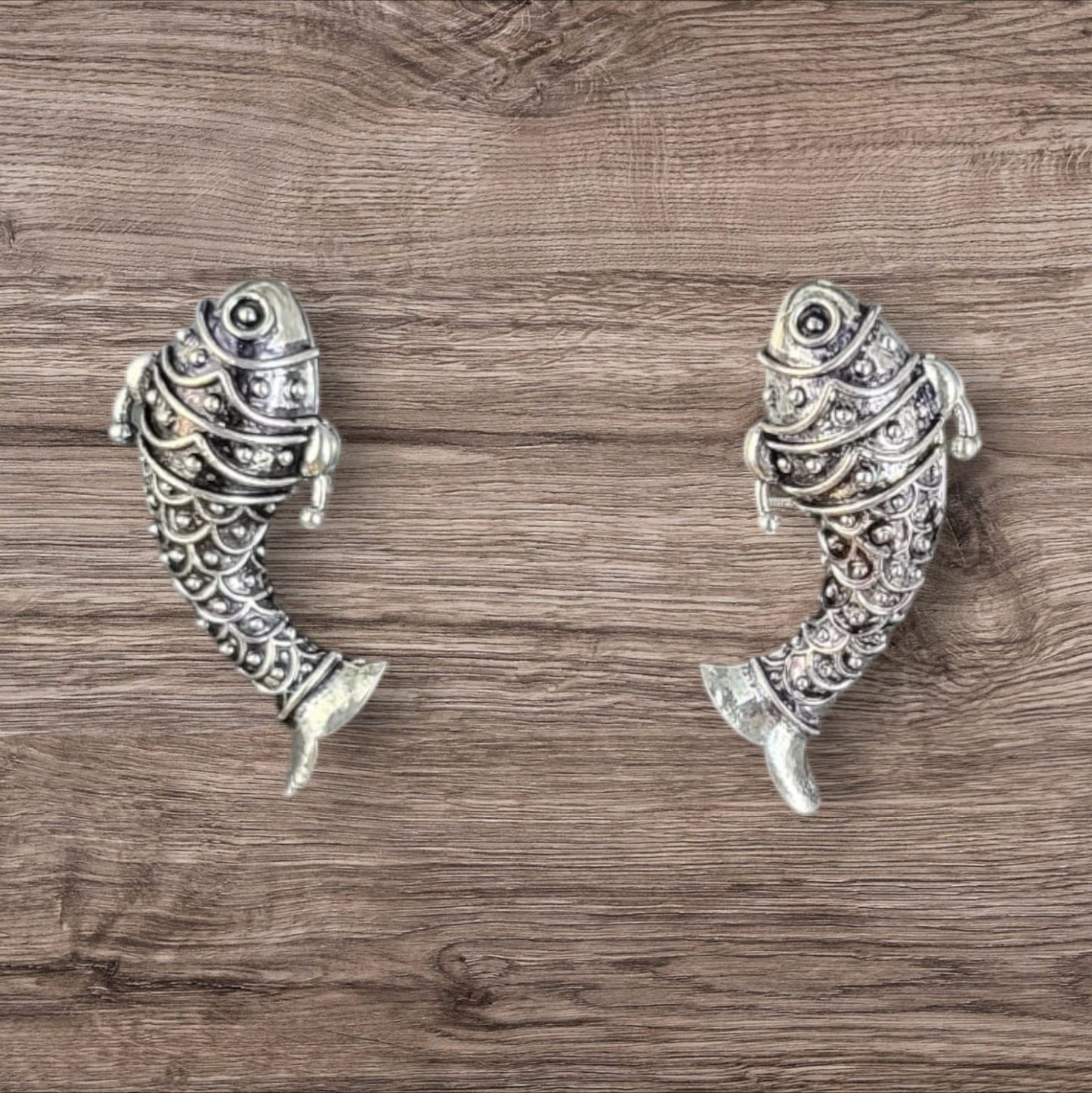 MIDAM™ German Oxidized Silver Fish Stud Earrings