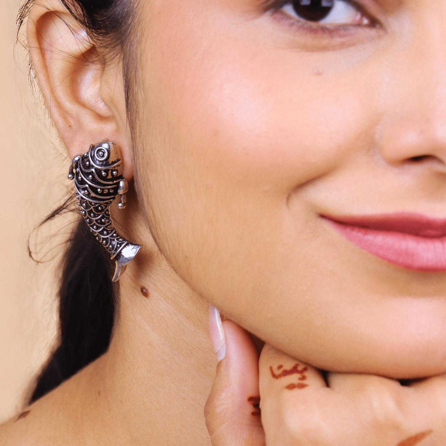 MIDAM™ German Oxidized Silver Fish Stud Earrings