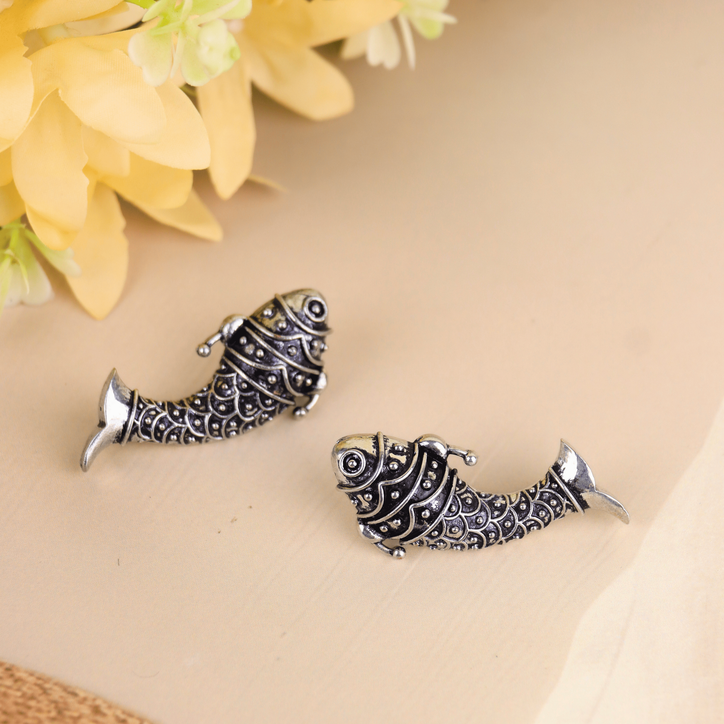 MIDAM™ German Oxidized Silver Fish Stud Earrings