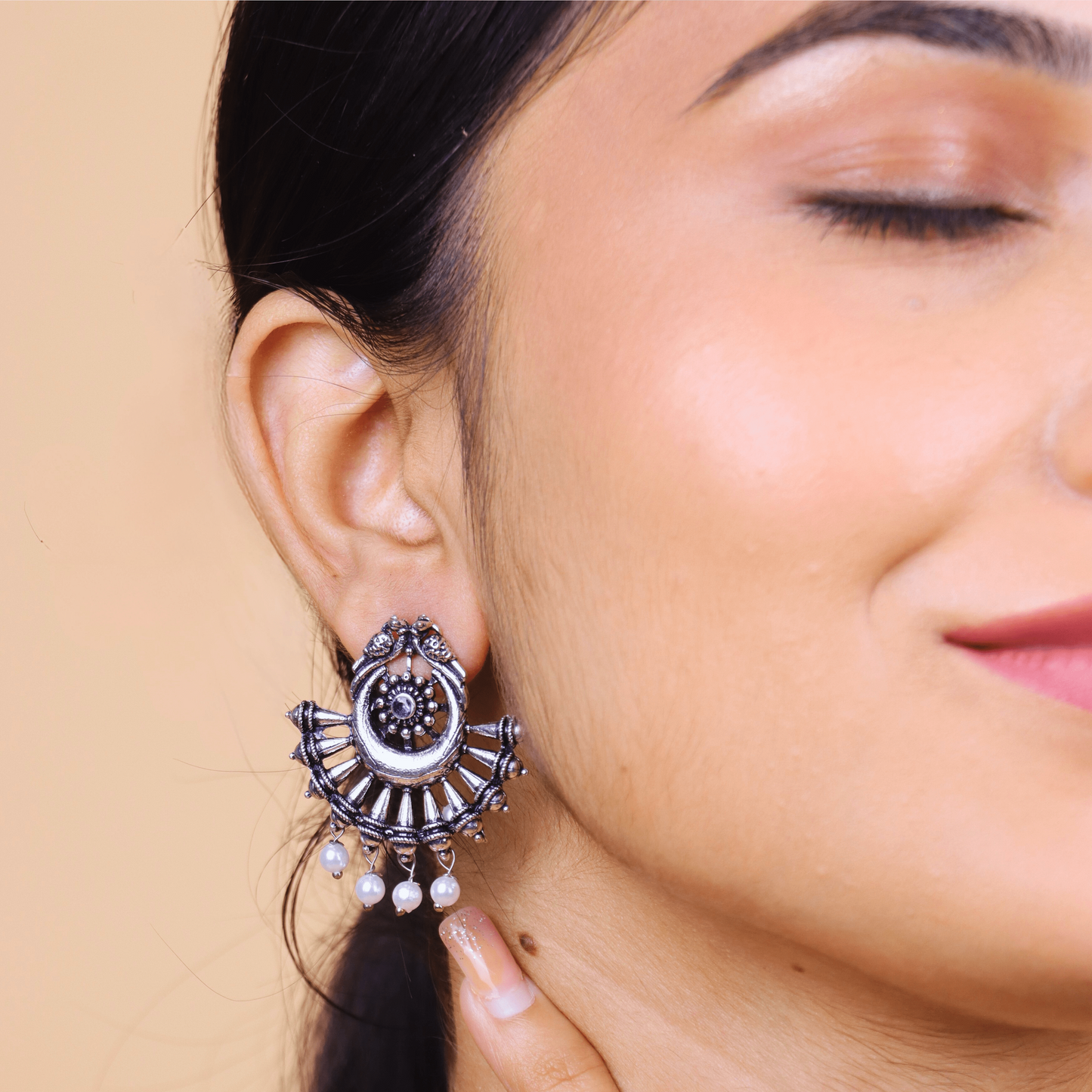 MIDAM™ German Oxidized Silver White Beaded Love Birds Contemporary Stud Earrings